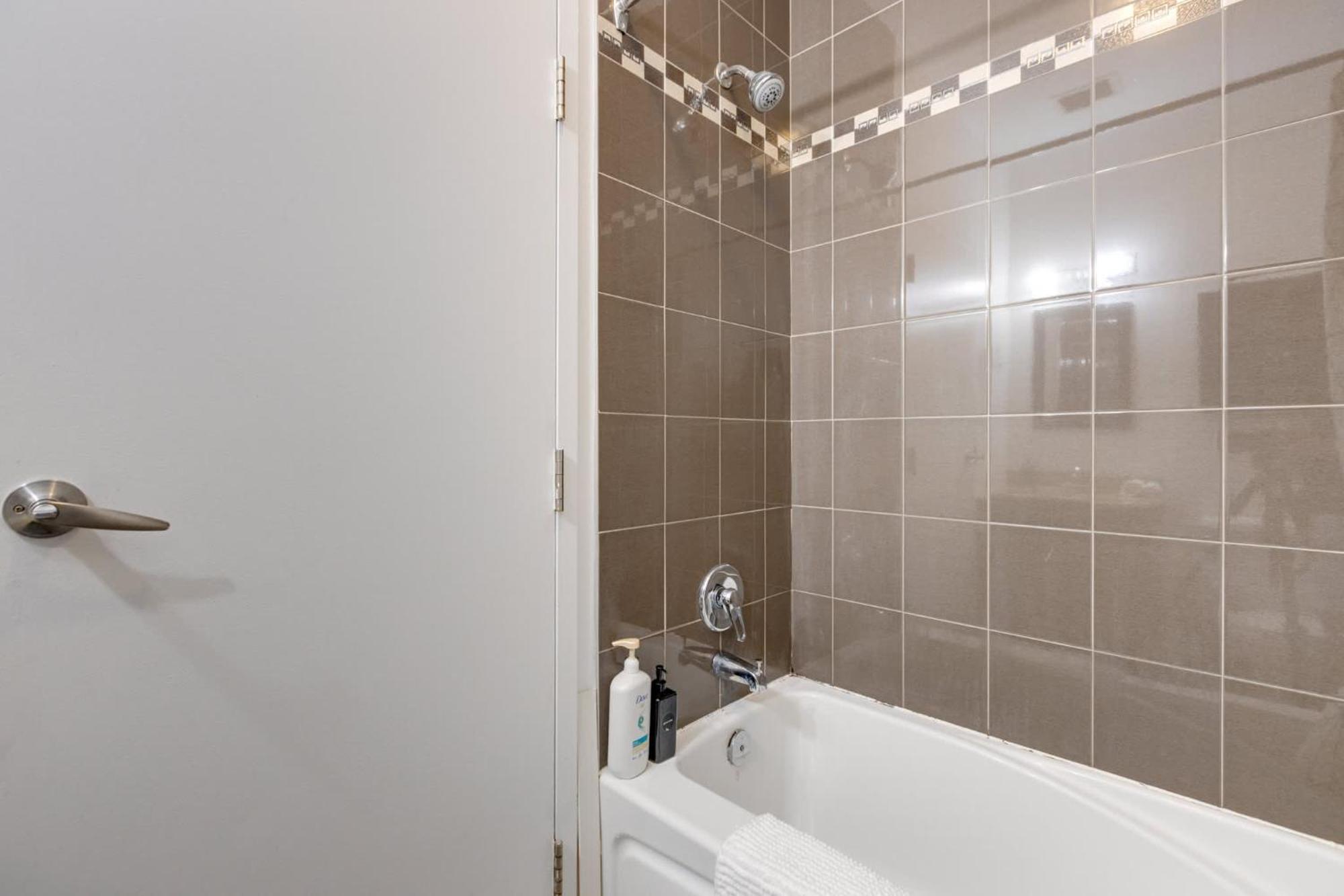 M11 - Stylish & Cozy 2Bdr In Plateau Montreal公寓 外观 照片